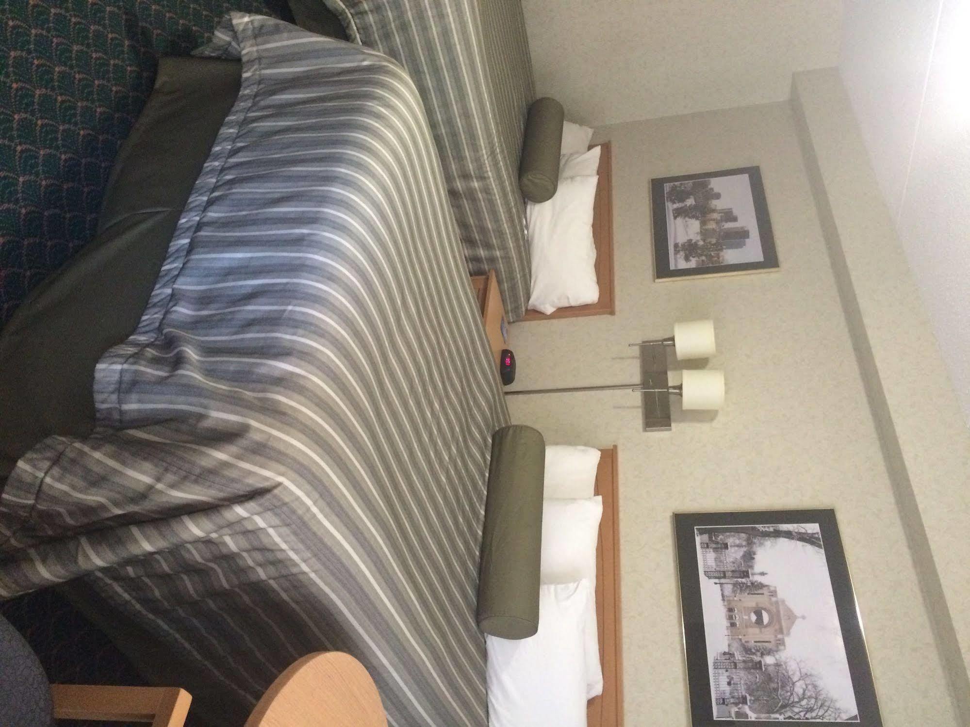 Travelodge By Wyndham East Hotel Winnipeg